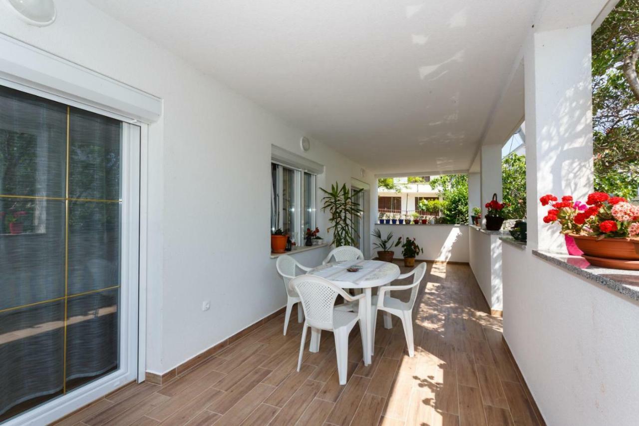 Ferienwohnung Sonja Krk Town Exterior foto